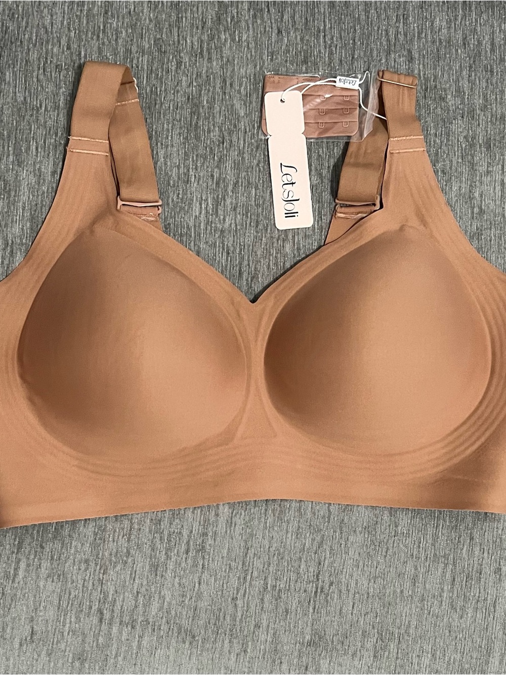 Smooth Molded Wireless Bra — Tan
